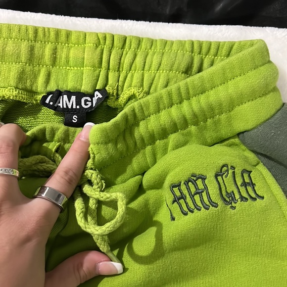 Black and Green I.AM.GIA Set - Picture 2 of 4